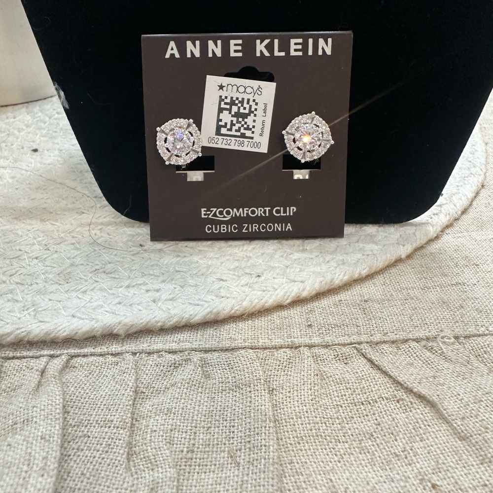 Anne Klein earrings brand new